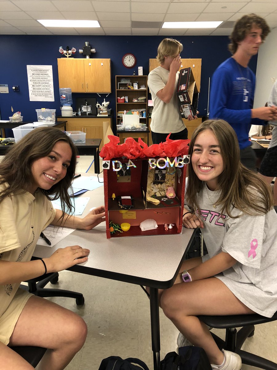 rclarkfhs's tweet photo. Successful Electric Houses in Physics! @scienceFHS https://t.co/sVHjT5rv0t