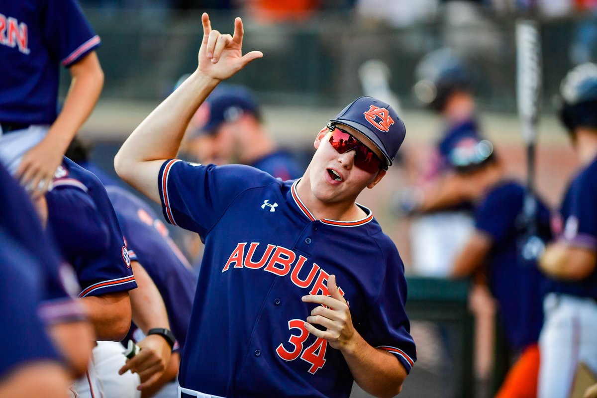 BIG weekend on deck.

Who's ready to get rowdy?! 🤟

#WarEagle
