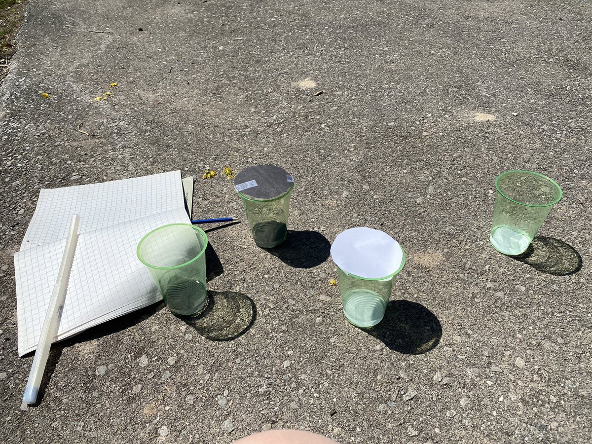 mspepperj's tweet photo. Experimenting with solar energy to determine which colour will work best for our solar ovens. https://t.co/vv0gNkqvcz