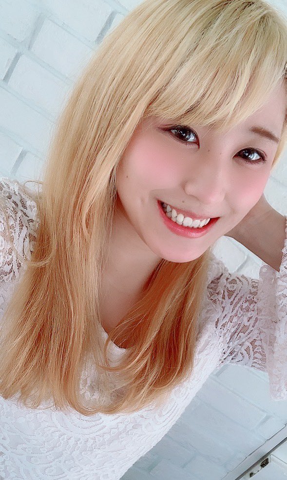 moedshh's tweet photo. 劇団レトルト内閣(@retonai )に所属。俳優として活動中
マーダーミステリーのGM(@moe_cache2 )をしたりもします

無料でフルで見れるやつ
https://t.co/ZjxRtn4TV8

本公演のダイジェスト
https://t.co/SLcs1s67nT
https://t.co/W8CGuxPlMv
https://t.co/AqOE57nwrh

#RTで私を有名にしてください https://t.co/GhAgwHDJLo