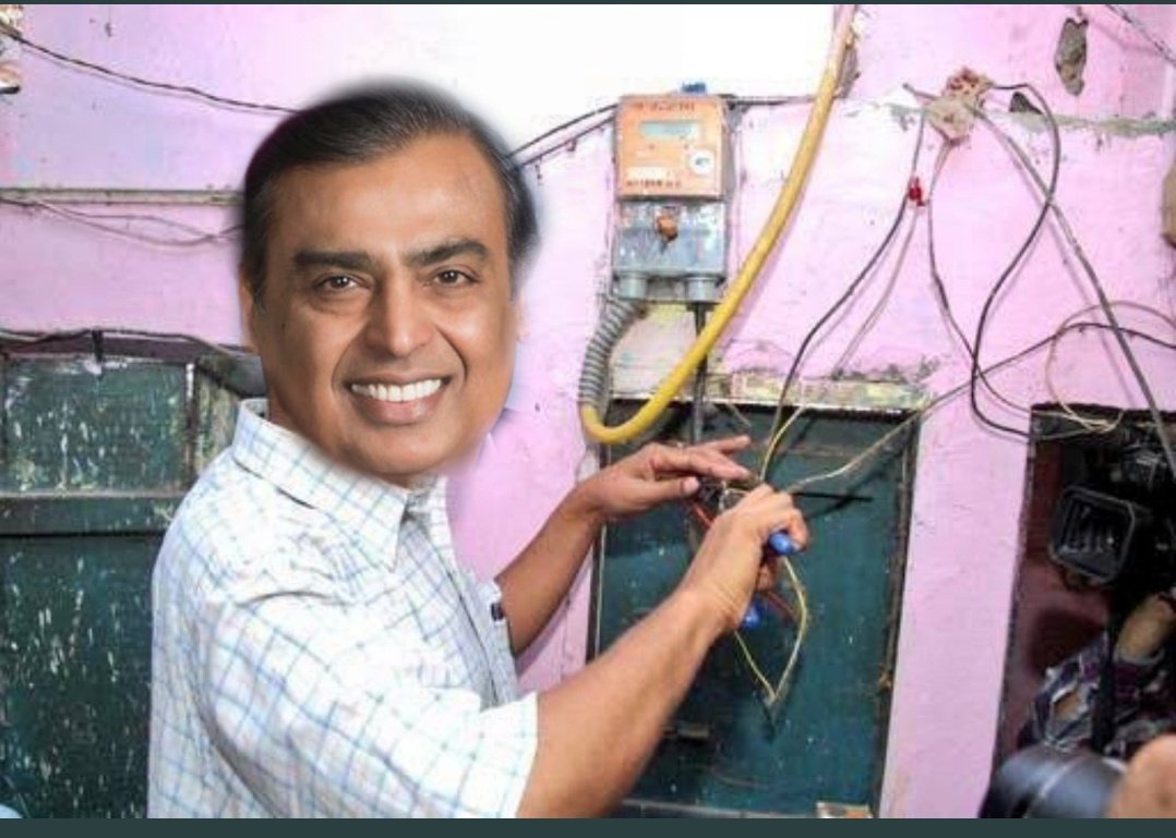 DanishM58507817's tweet photo. Powercut Match #CSKvsMI
#powercut #ambanipower @IPL @ChennaiIPL https://t.co/INu4uq4MiY