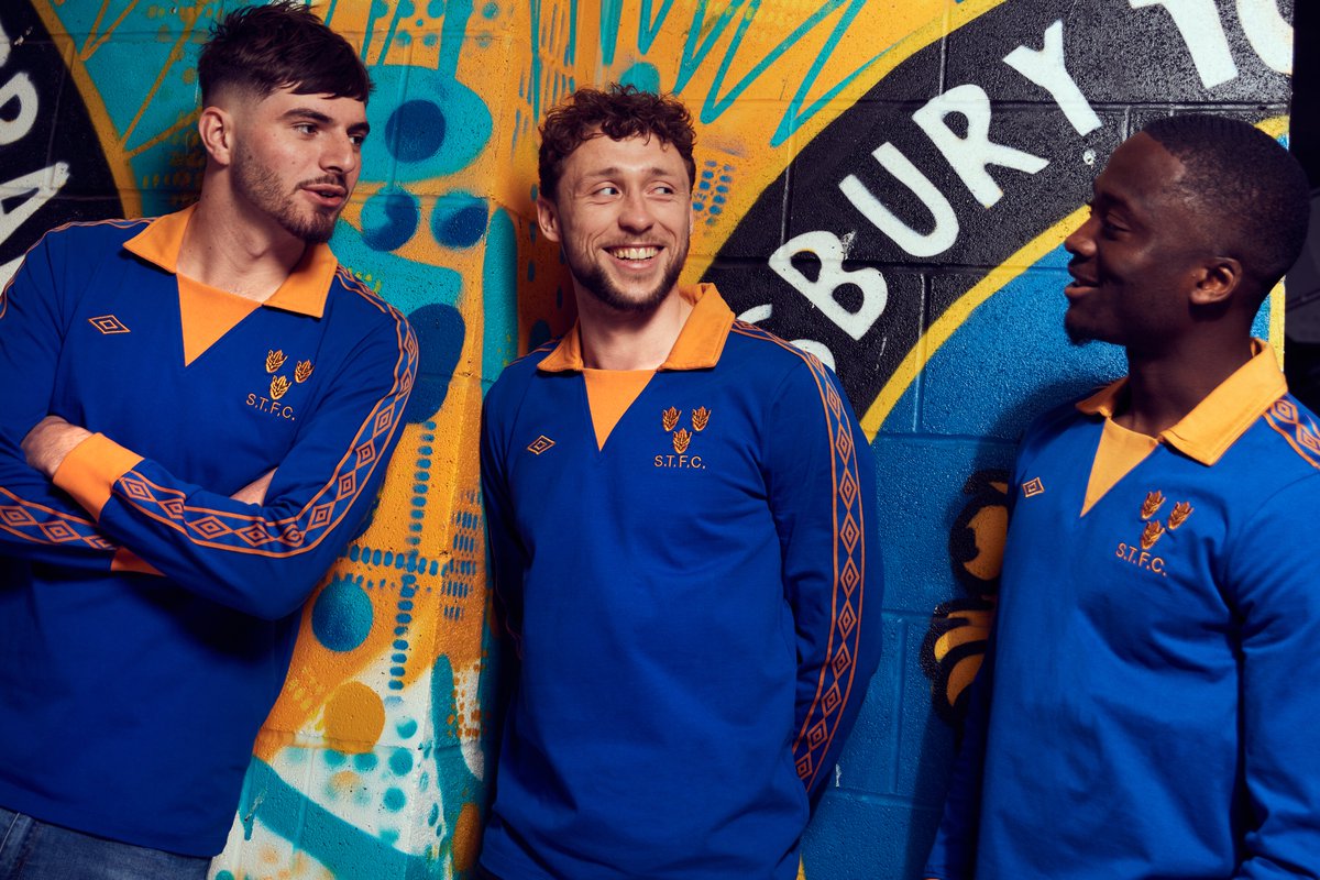 👀 Win a retro <a href="/UmbroUK/">Umbro UK</a> shirt signed by the three lads below! 

To enter, retweet and tag a friend in the comments! 

tinyurl.com/yp3jpezy

🔷🔶 #Salop