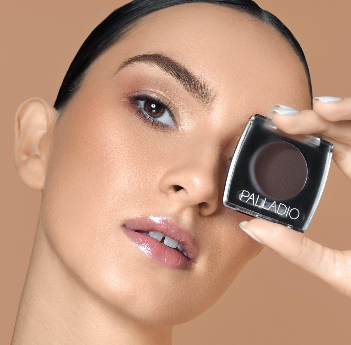 PalladioBeauty's tweet photo. Soft natural brows? We got you!!! Our Brow Powder evens comes with a brush for easy application. #PalladioBeauty #browmakeup #crueltyfreecosmetics https://t.co/OSDlVR0UcY