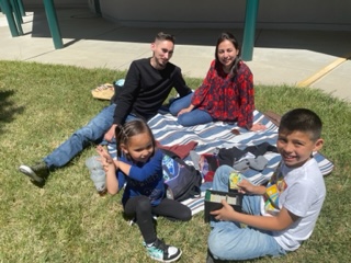 GJUESD's tweet photo. @GJUESD Parents joined Vernon E. Greer Elementary Students for Picnic on the Green. Great turnout on a beautiful spring day. https://t.co/Fqd9gyzH7H