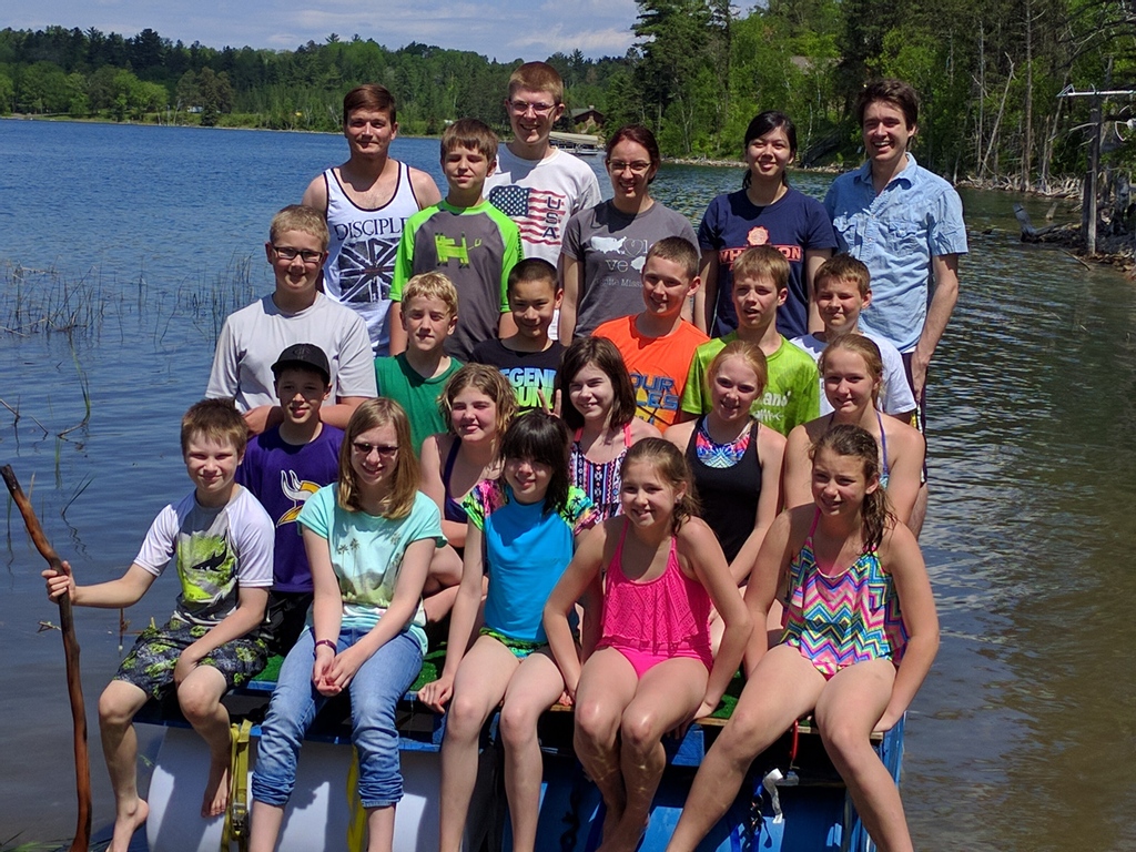 bfcstudents's tweet photo. Our seniors used to be incoming 7th graders on our first Welcome Weekend! Can you join us in sending them off this Sunday during our 9 &amp; 10:45am services? #ThrowbackThursday https://t.co/HgdyeimYKu