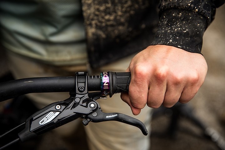 Ergon, now in stock at buyabike.co.uk 😍

📷 <a href="/maddogboris/">Boris Beyer</a> 
<a href="/ergonbike/">ErgonBike</a>

#ergonbike #ergonsaddle #ergongrips #dhmtb #downhillmtb #bikepark #mtb #mtblife #bike #mountainbike #cycling #bikelife #ciclismo #downhill #mtblove #enduro #cyclinglife #mountainbiking