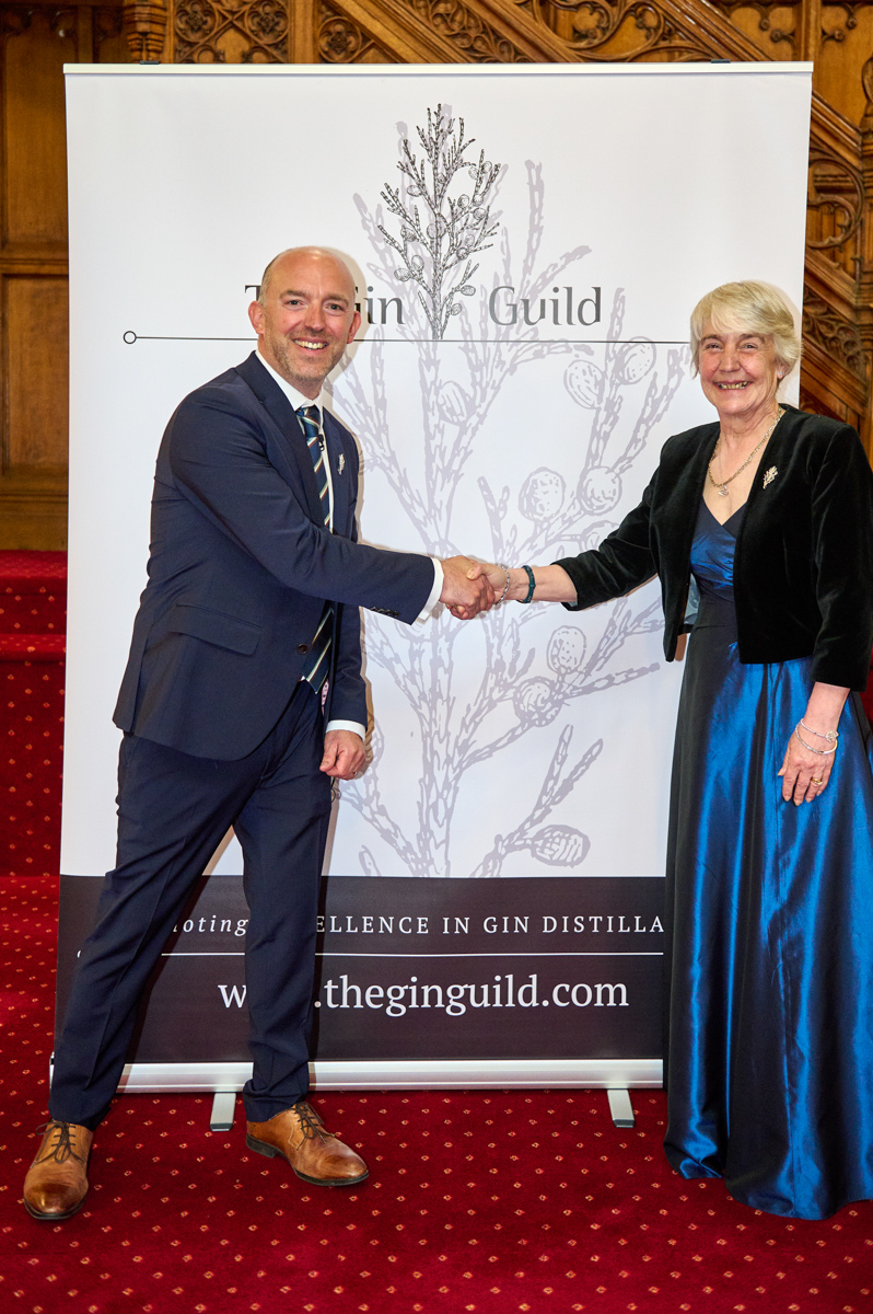 TheGinGuild's tweet photo. Nicholas Cook receives a Lifetime achievement award from the Gin Guild after a decade and the new DG of @theginguild has been installed at London’s Guildhall with 22 others from UK, Italy, Estonia, Norway, Sweden, Switzerland, Netherlands, India & USA #ginguild #gin #distilling https://t.co/6lFw4EvuJ7