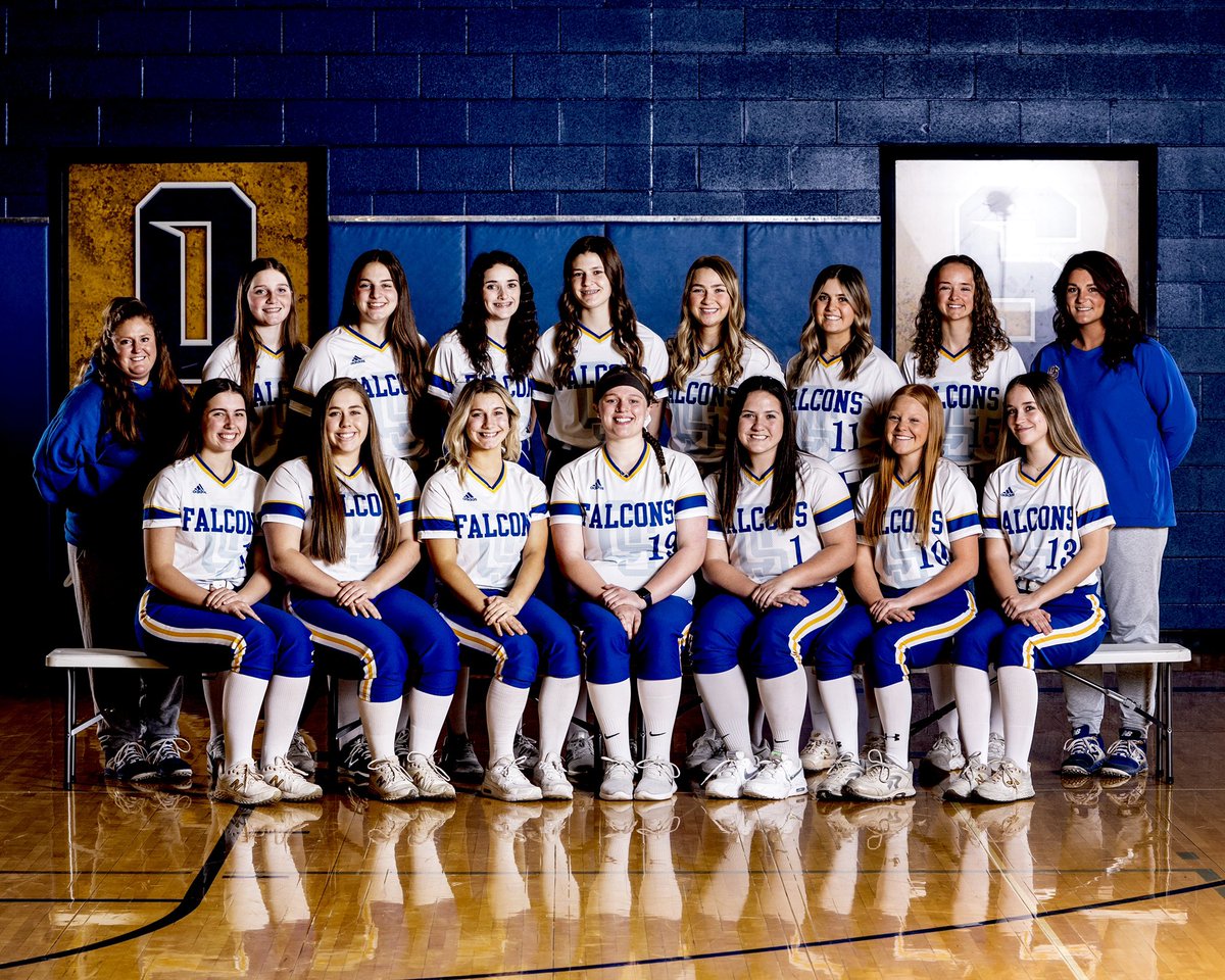 Softball_OSHS's tweet photo. GAMEDAY 
Last Regular Season game! 

V 🆚 BVW
📍 ANTDAC
16200 Antioch Rd, Stilwell, KS 66085
⌚️4:30
🎟 $7 Adults, $5 Students 

#EarnIt 
#CheckIn 
#AlwaysPlayToWin  
#PlayFearlessly
#ItsMoreThanAGame https://t.co/lnuhnu5Aom