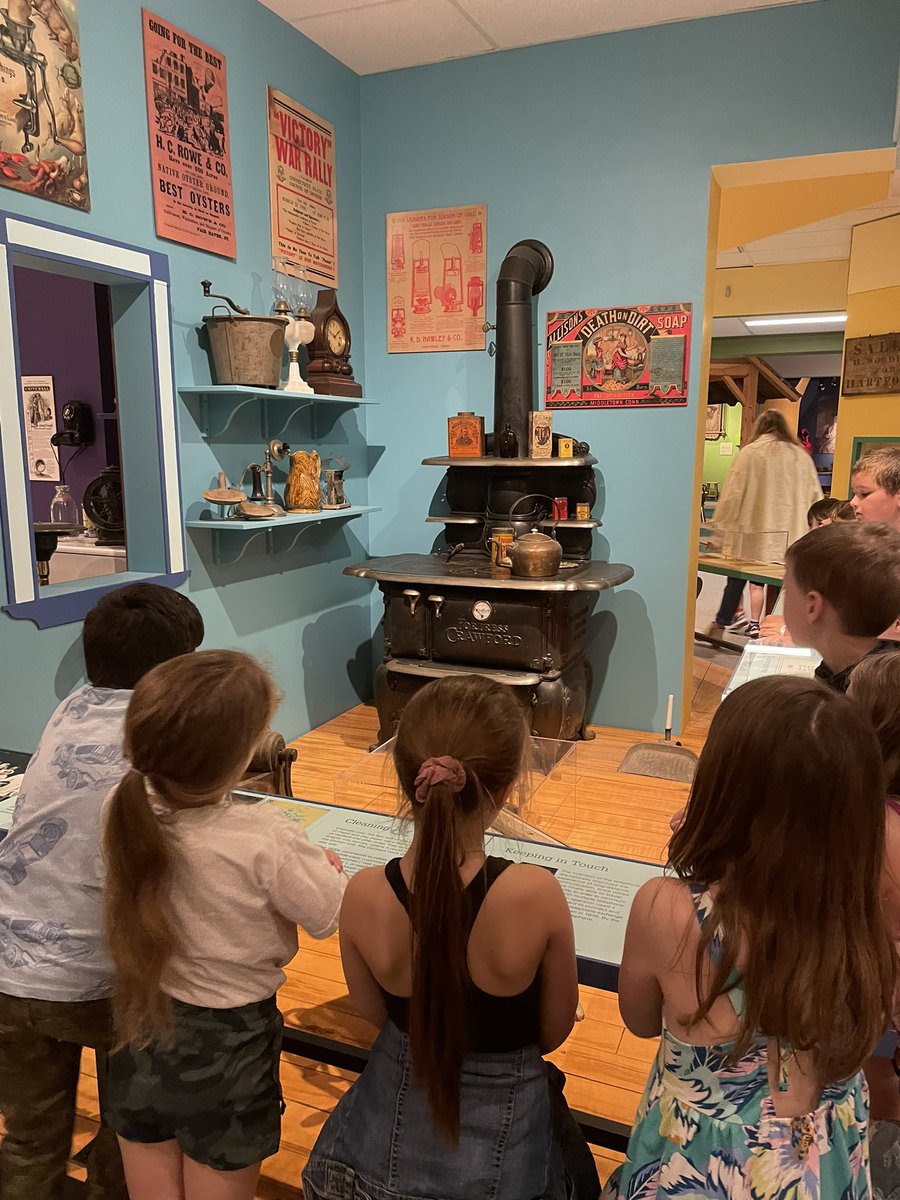 Brie Malone tweet media