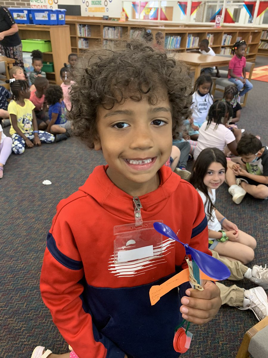 PGE_HCS's tweet photo. Students are Putting a Stamp on STEM @PGE_HCS as aviation engineers. #GaSTEM #HenryCountyBOE https://t.co/vi4e1tQmt6