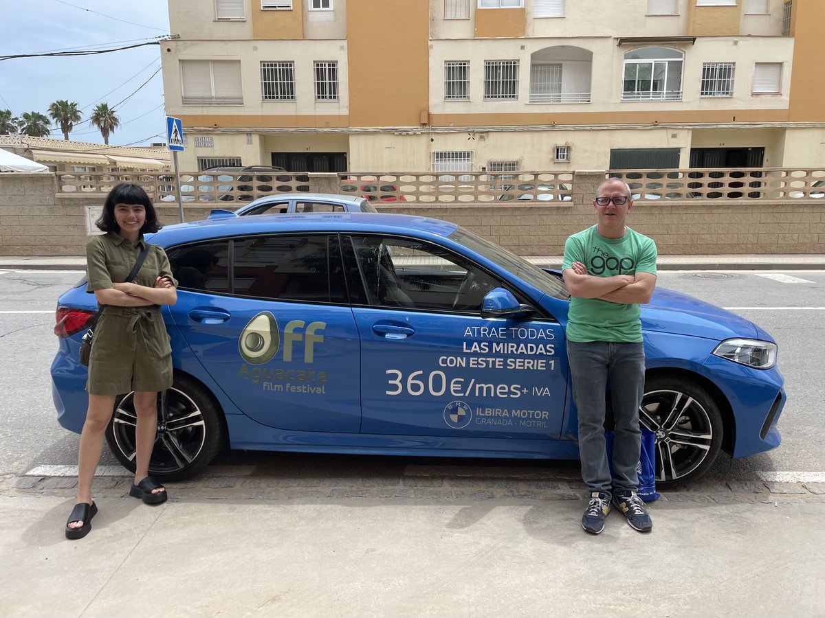 AguacateFF's tweet photo. Un día más, los niños han celebrado el cine y lo han hecho en el Aguacate Film Festival.✨
Nuestros actores invitados, @oscardelafuente  y @alekikidis han visitado el @puertodemotril, les ha recibido el Presidente⛵️☀️y lo han hecho en el BMW serie1, de @BMWIlbiramotor https://t.co/jQfIk6o0nH