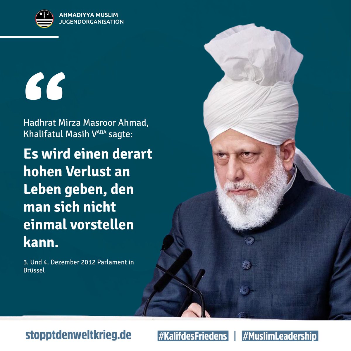 ButtArbab1999's tweet photo. Hudhure Aqdas warnt die Menschen davor, dass der Einsatz von nuklearen Waffen zu einer immensen Zerstörung führen wird. Es handelt sich demnach um eine Warnung, Konflikte nicht eskalieren zu lassen.
#MuslimLeadership #KalifdesFriedens
https://t.co/4NNn9aKC3n https://t.co/Qaf3xgecM7