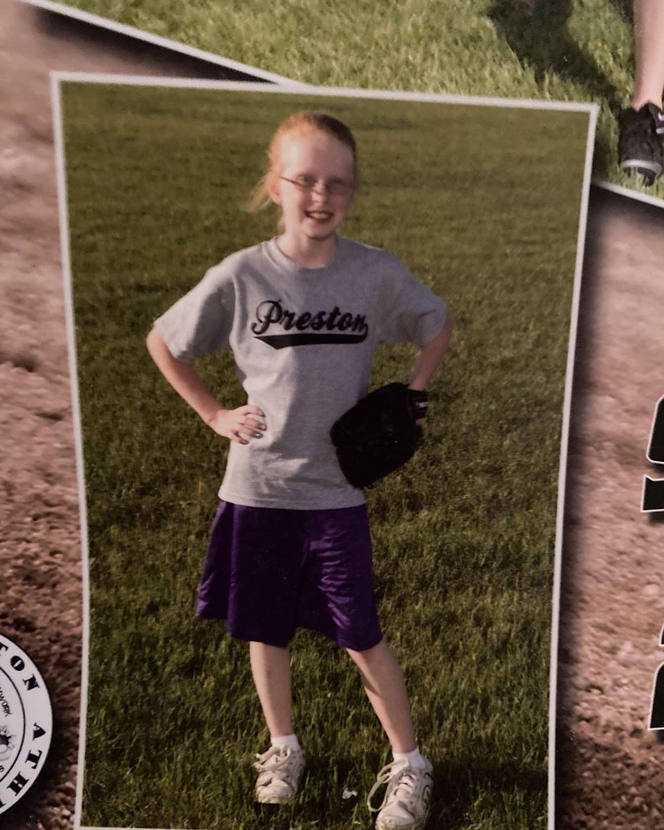 chukarsoftball's tweet photo. Today’s cuties are Jess and Kenna! 🥹🧡 #1day #throwback https://t.co/E5Ds60DvdU