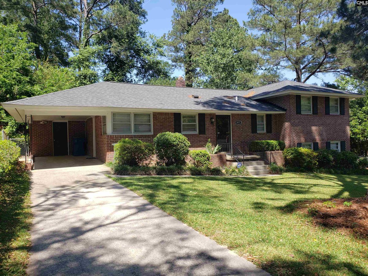KWColumbiaSC's tweet photo. Do you know someone looking for a great #property in #Columbia?   #realestate https://t.co/UN84nVr0eC  Tammy Nieto | 803-767-8283 https://t.co/dEQrXz7y2c
