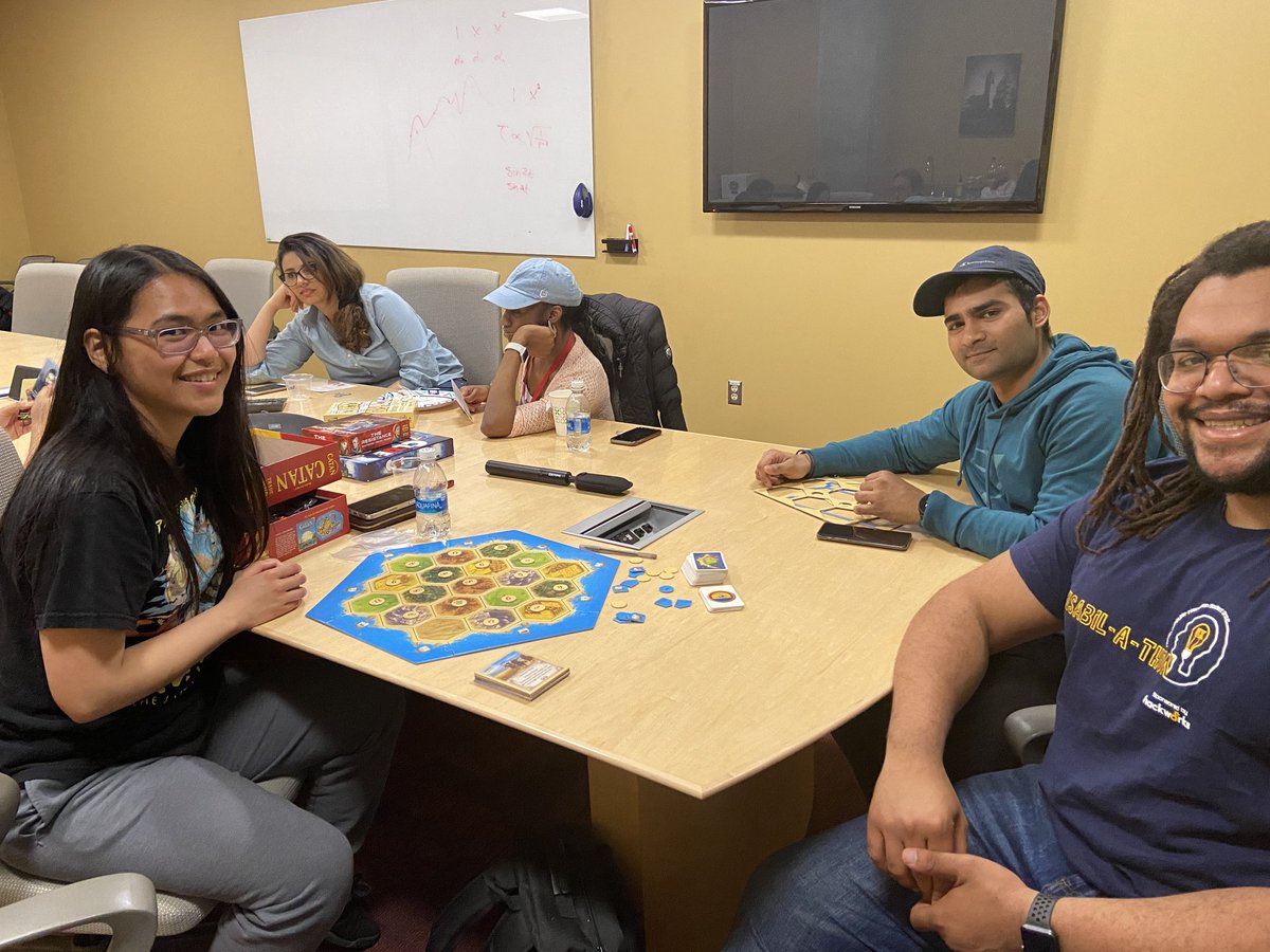 Some amazing moments from our Spring Farewell Social. Thanks to everyone who attended : )

Wish you a great #summer break! 🌞