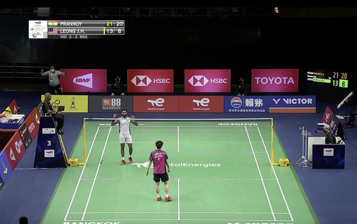 the_bridge_in's tweet photo. History made!🇮🇳

India secure their first-ever Thomas Cup medal!🔥

Satwik-Chirag, Srikanth Kidambi and HS Prannoy take India through to the semis after defeating Malaysia 3-2!

#ThomasAndUberCups2022 https://t.co/qWnvflGWvF