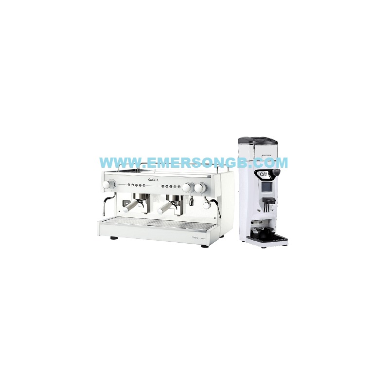 EMERSONGBSC's tweet photo. Cafetera #Gaggia Vetro con #molinodecaféautomático #Q10EVO 
Equipado para un buen barista 
#Coffee #coffeetime #CoffeeShop #CoffeeLover
#Málaga #Marbella #Palencia #Murcia #Castilla #Sevilla #Salamanca #Zamora #Madrid #Barcelona 
https://t.co/wVulWIWVBl https://t.co/G9TWMZAy0B