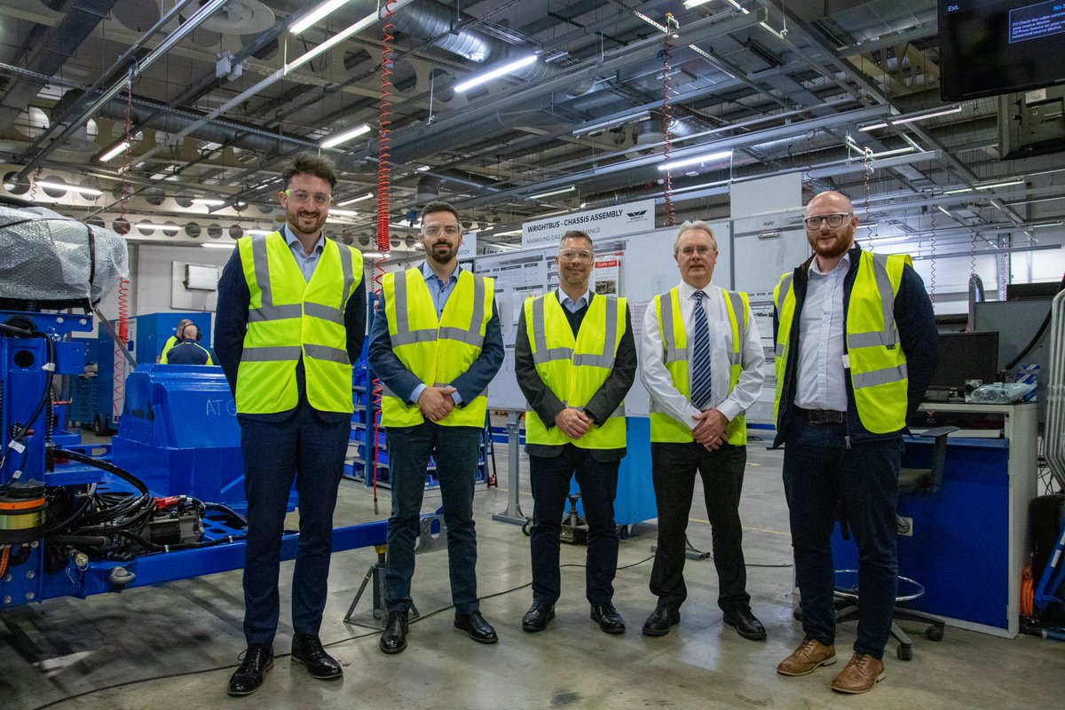 Wright_bus's tweet image. Following  the announcement of yesterday’s landmark deal between @Wright_bus  &amp;amp; Volgren it was a pleasure to welcome Thiago Deiro Volgren CEO and Yuri Tessari Volgren CCO to Wrightbus in Ballymena today. 

Read more  about the deal:
lnkd.in/ehVafh5a

#wrightbus  #volgren