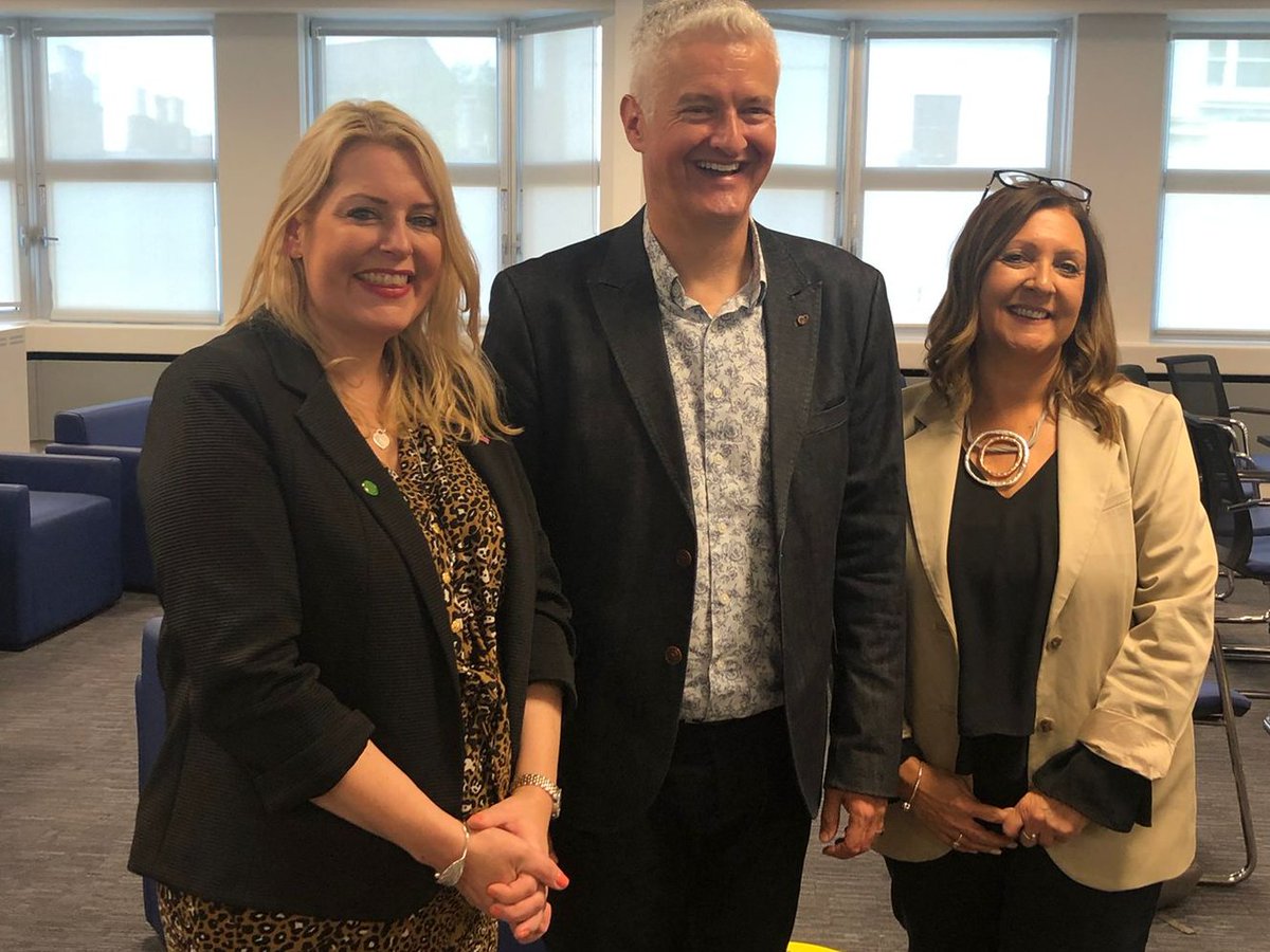 FreshAmbitionCo's tweet photo. Great to be working with @FCreatorsUK in partnership with the DWP and @mimsdavies for the launch of the Listening Circles, supporting the self-employed freelance communities across our city. Fabulous turnout &amp; reception for @steveinbrighton Xpert input #WAYTOWORK @rachelcarter1 https://t.co/OGWBlzBL7F