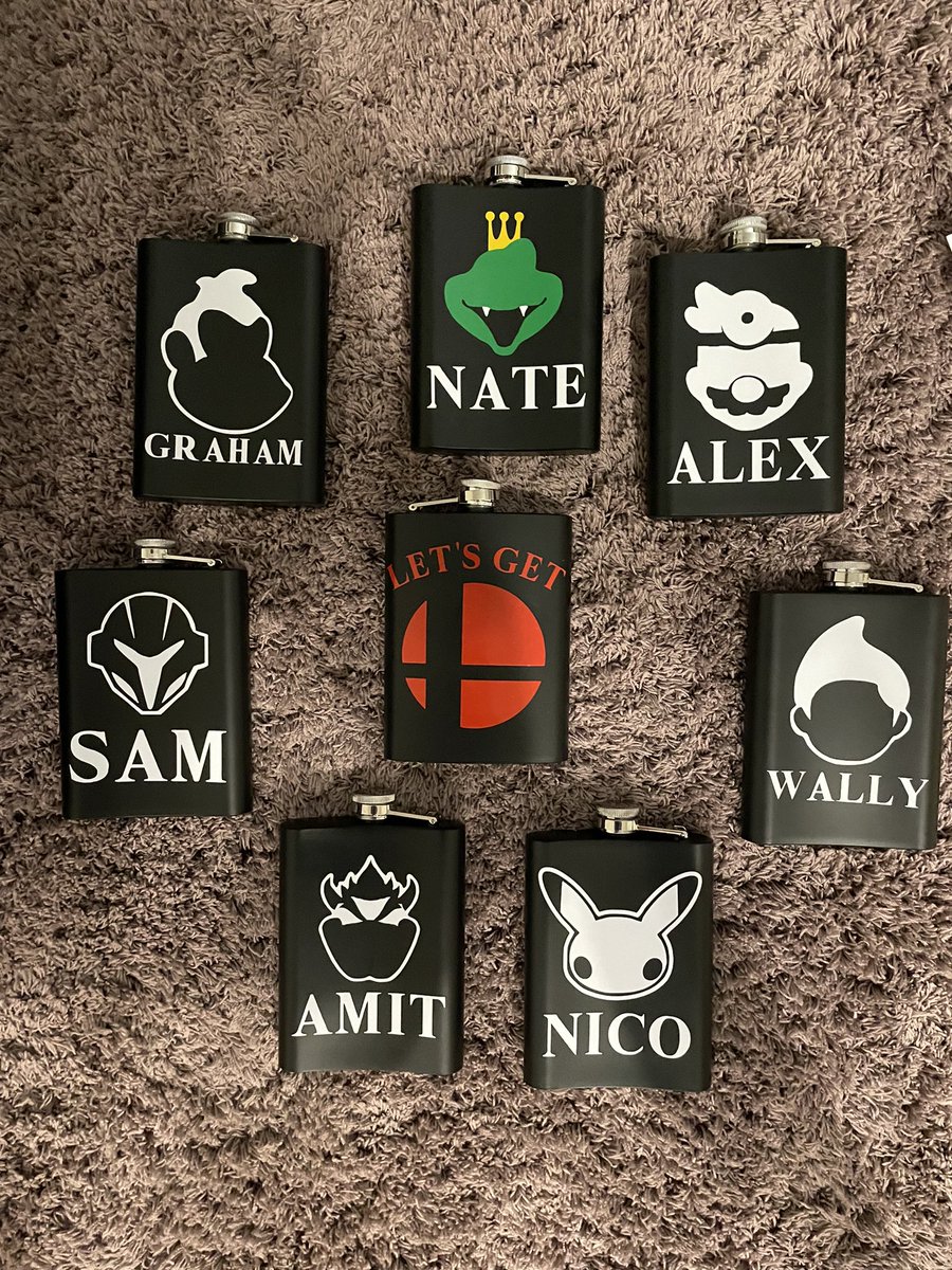 maxfromlalaland's tweet photo. My sister’s bf is in a wedding so she made these flasks for each of the Groomsmen (K Rool being for the Groom)
She made all the SVU files from scratch & honestly I’m super impressed! What do you all think? Would you buy these?
#SuperSmashed https://t.co/CJVSqb2uxe