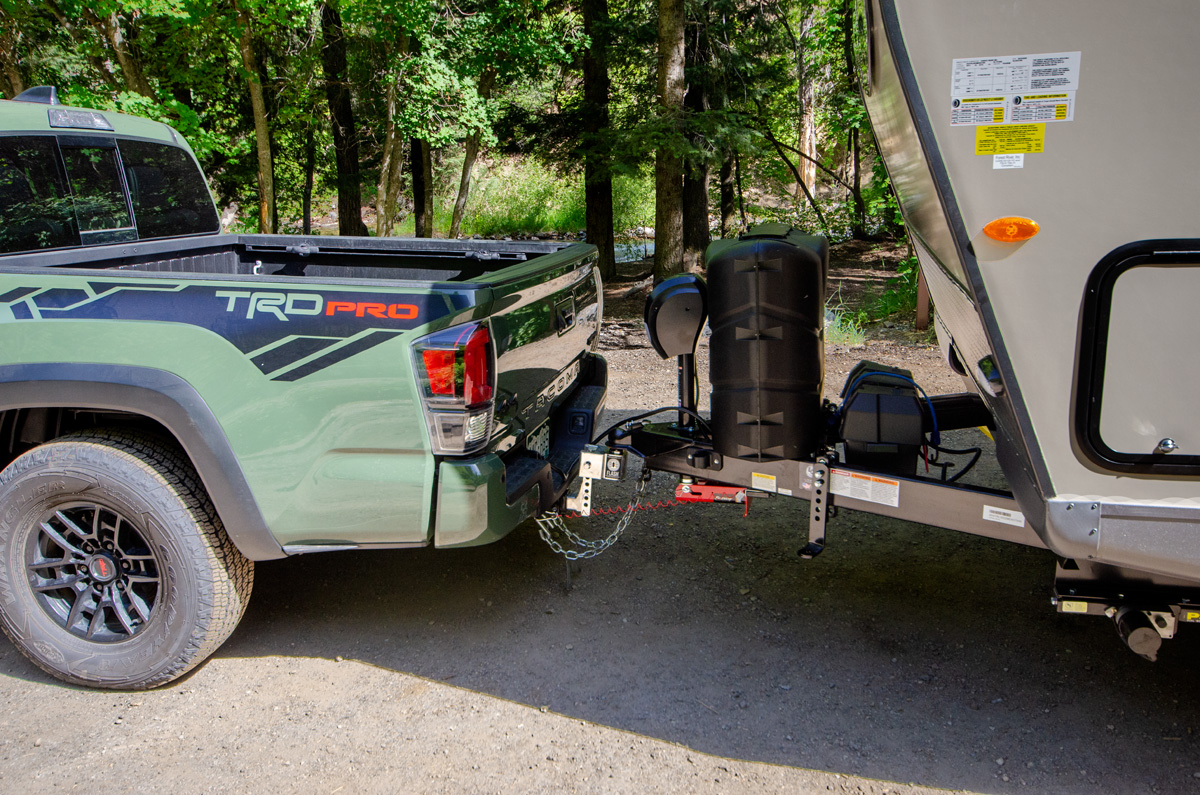 Fastway Trailer tweet media
