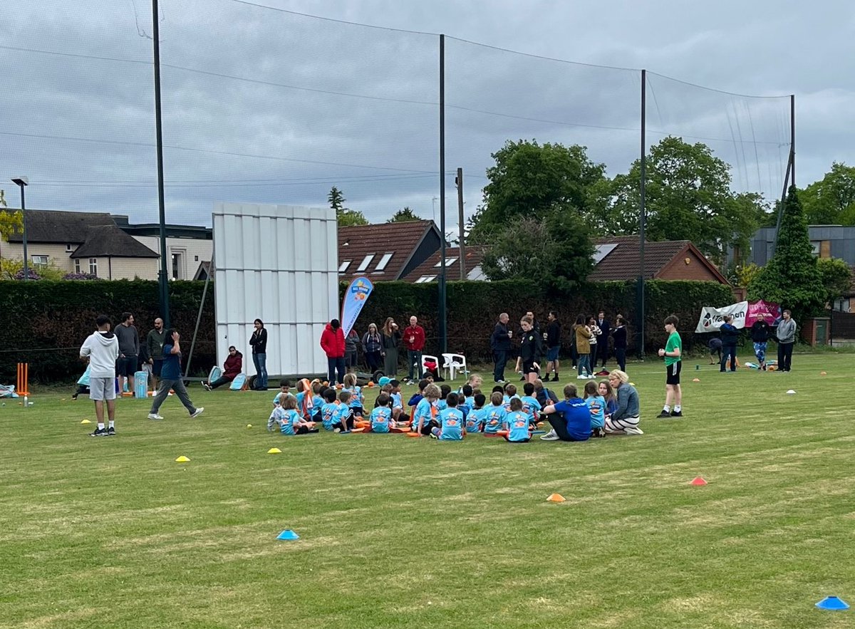 cricketnotts's tweet photo. Congratulations to our friends at @EllerslieCC1923 on a highly successful first week of @allstarscricket 😎🌟

3⃣8⃣ All Stars enjoyed a fantastic session delivered by a team of activators &amp; junior activators who created the perfect environment for children &amp; parents to take part. https://t.co/A7tecnalPI