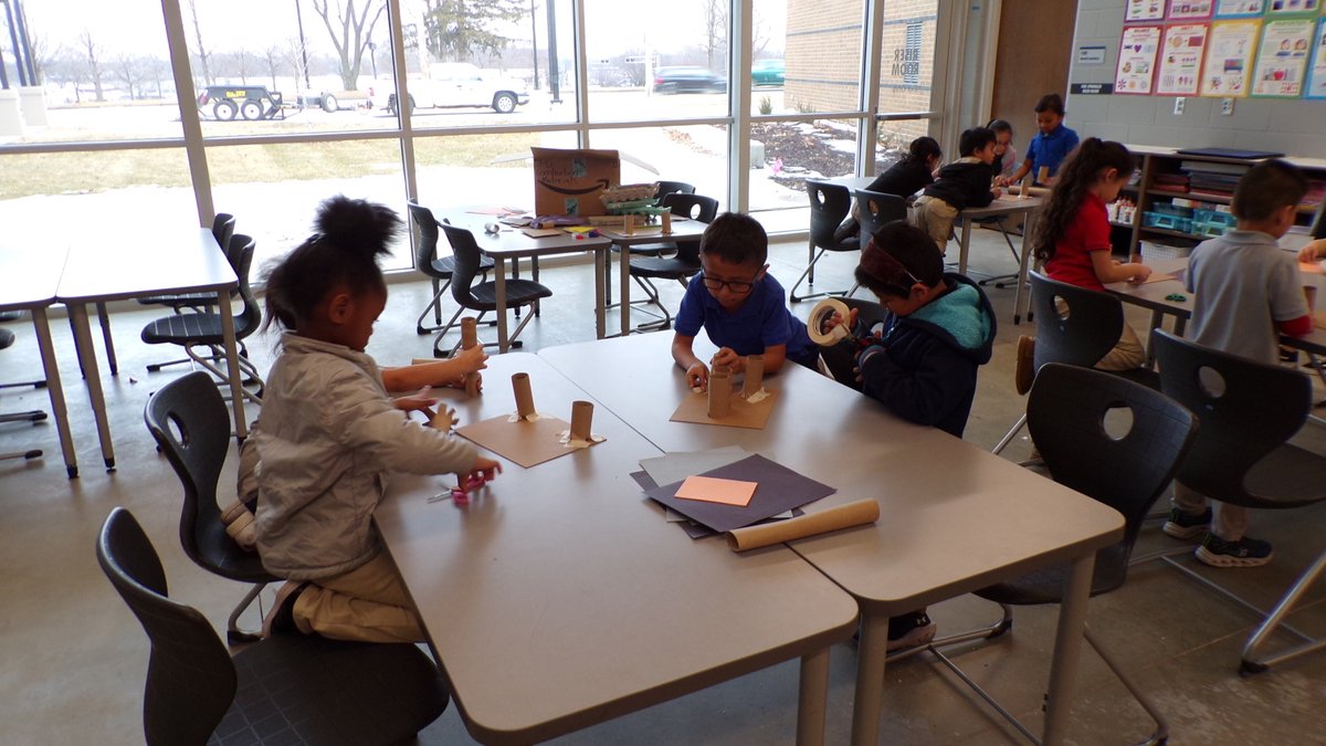 StemWloo's tweet photo. 🏘🏢🏫Lowell Elementary School students built structures using various cardboard materials in art class!  Check out some ideas they had for making structures stable.    We love to see our students learning by doing.  STEAM in @WaterlooSchools. https://t.co/KLmGEDc3pZ