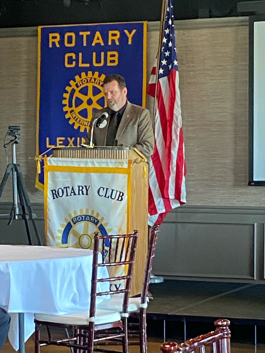 rotarylexky's tweet photo. Thank you so much to @drfarls for joining us today!
#rotarylexky #sharethelex #serviceaboveself https://t.co/QGfs5aWnCW