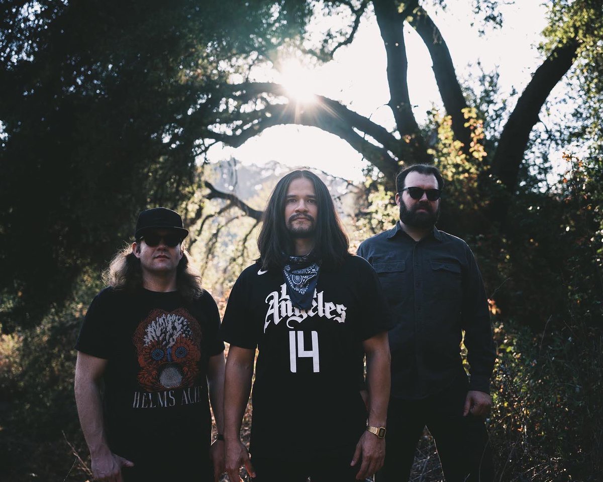 HEXICONmetal's tweet photo. ‘Leave It All Behind’ comes out tomorrow. We’ve put in a lot, and hope you get something valuable out of it. 
https://t.co/K57X9NV2uz
📷: Charles Mcdougald
#hexicon #metal #metalband #newmetal #undergroundmetal #doommetal #progressivemetal #postmetal #thrash #hardcore #deathmetal https://t.co/tE0RGq8qcT