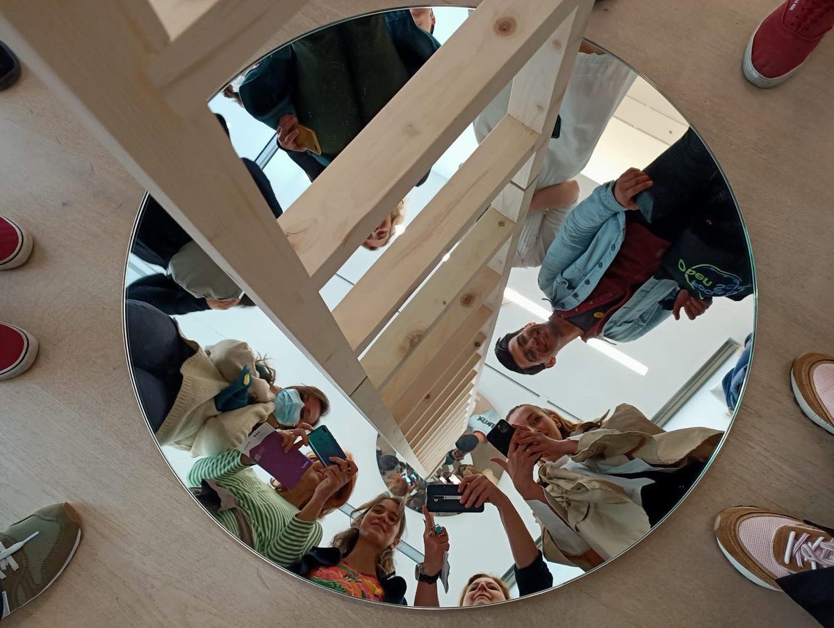 SunaKiracLib's tweet photo. Today, we visited the Arter Museum and the Anamed Library. We also listened the presentations on Sustainability.Our participants ended day with their certificates.
#ILSW22
#ILSW22_SKL
#ConstructingtheFuture
#SunaKıraçLibrary
#Erasmus
#Staffmobility
#Erasmusplus
#Staffexchange https://t.co/yliUs1ES0D