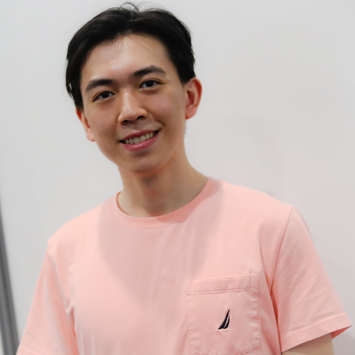 patinaggio's tweet photo. 5月17日に発売になります「フィギュアスケートLife」でヴィンセントのインタビューを担当しました。4ページ分スペースをいただきました。引用ツイートの映像の中で彼のメダルを一緒に喜ぶカムデンについての記述もあります。書店で、もしくはポチッとお求めください😊 @fskating_Life https://t.co/mBtOtaEZNB