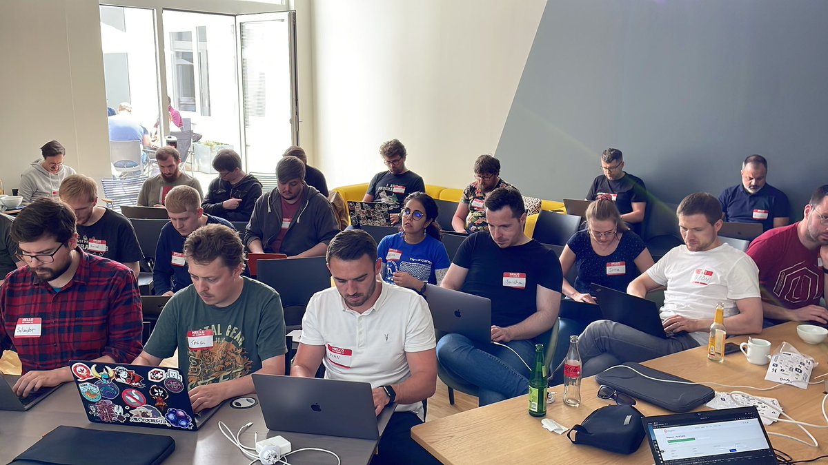 hyva_io's tweet image. What a fantastic first day for #hyvaCamp 🙌🏻
✅ 4 Hyvä Classes
✅ 4 Knowledge Exchange sessions.
✅ 1 fantastic lunch
Tomorrow: Hackathon and BarCamp