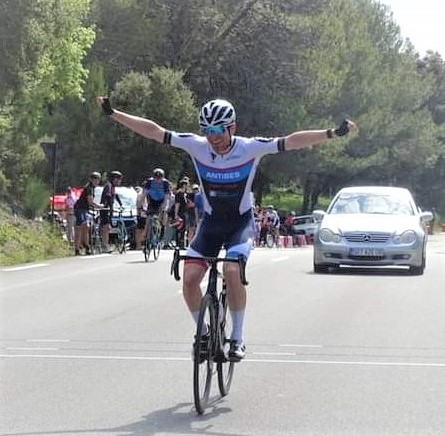 OCCAntibes's tweet photo. 01/05/2022 - FSGT - Cpt Cote d'Azur - Les Templiers Biot(06)
Aurélien HERER et Thomas BORGHI Champion Cote d'Azur FSGT 2022.

Podium pour Lucas GUEMY (C), Lucas GARNERO (J) et Quentin LANCE (S).
CR : https://t.co/ZYCtyoab2C https://t.co/mefeUavqJQ