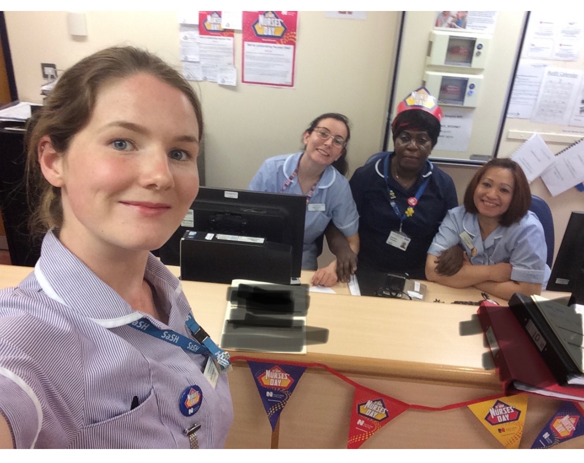 NAShelbyR's tweet photo. #InternationalNursesDay2022 💙 little throwback from 2017 care of the elderly! https://t.co/kdwxMGyh5u