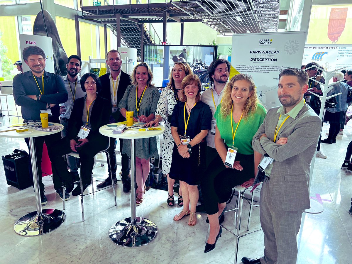 agglopariSaclay's tweet photo. .@PSaclaySPRING C’est fini pour aujourd’hui. On a adoré vous rencontrer, échanger, vous présenter le potentiel de notre territoire et le super outil de mobilités #maMob !
#teamAgglo à votre service ! https://t.co/mWcomI6DgC