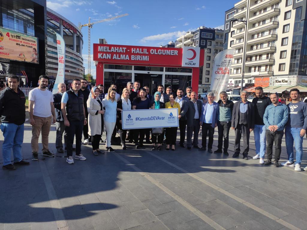 mesutyuksel21's tweet photo. #KanındaDevaVar dedik  bütün @BaglaraDeva ilçe yönetimi ile kan bağışında bulunduk. 
Kan bağışı hayat kurtarır.
@IhsanMerdanoglu @CihanUlsen
@Ramazanava21 @erdalakldz
@sadrettintosnlu @MelisKandemirr https://t.co/mwrcMPmdIH