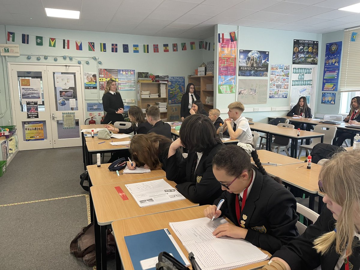 Great collaborative learning from <a href="/StreetlyYr10/">StreetlyYr10</a> in today’s Rapid River Race!