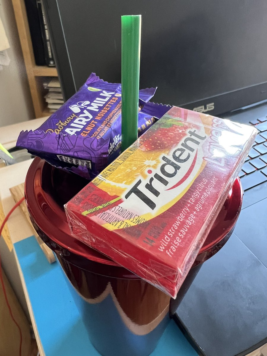 cjayewong's tweet photo. Heading into the afternoon session of #TLS2022 😆 Please don’t judge me! https://t.co/syFyDSnkNG