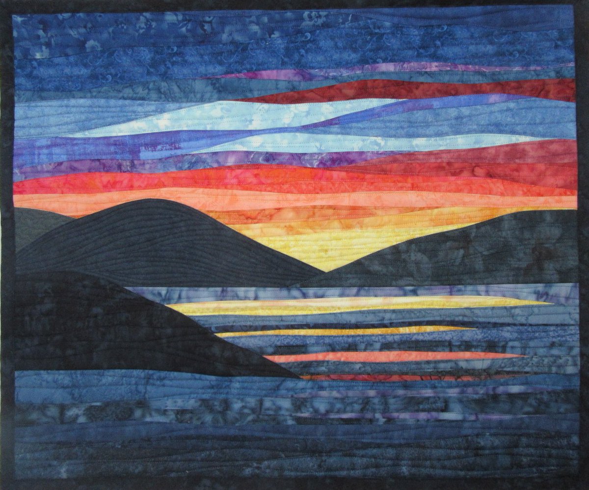 WomensArtForAll's tweet photo. Sharon #Koppel #WomensArt #ArtByWomen #Quiltmaker •Sunset Over The Water• https://t.co/an2JFW0FM5