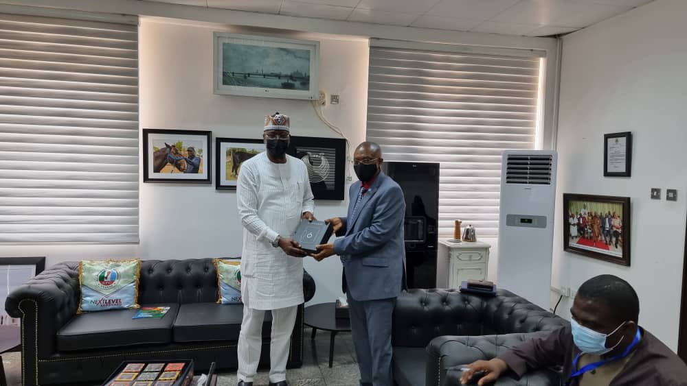 WMulombo's tweet photo. Today, I led @WHOAFRO team to meet with @BossMustaphaSGF to brief him on the Scoping Mission to Launch the Emergency Preparedness and Response Flagship,  named Strengthening and Utilizing Response Groups for Emergencies (SURGE) in Nigeria @BossMustaphaSGF https://t.co/SmvkSnWQ8C