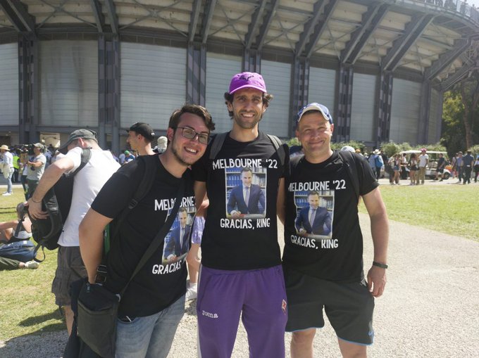 FSkpYeAXEAE1Cgf?format=jpg&name=small