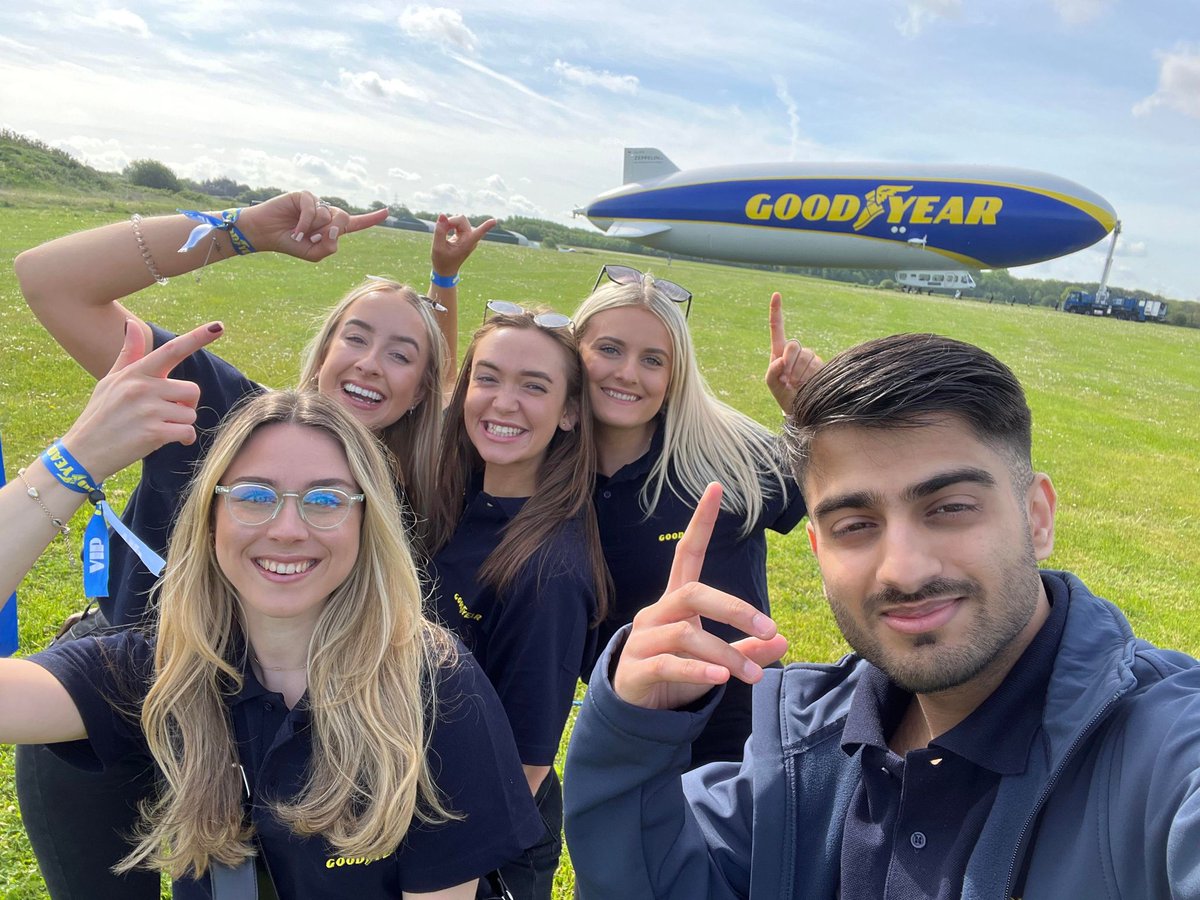 HiQAutocare's tweet photo. Fabulous Day today with #GoodyearBlimp Looking forward to welcoming our HiQ Franchisees tomorrow #GoGoodyear #TeamHiQ https://t.co/g9k7oFPthr