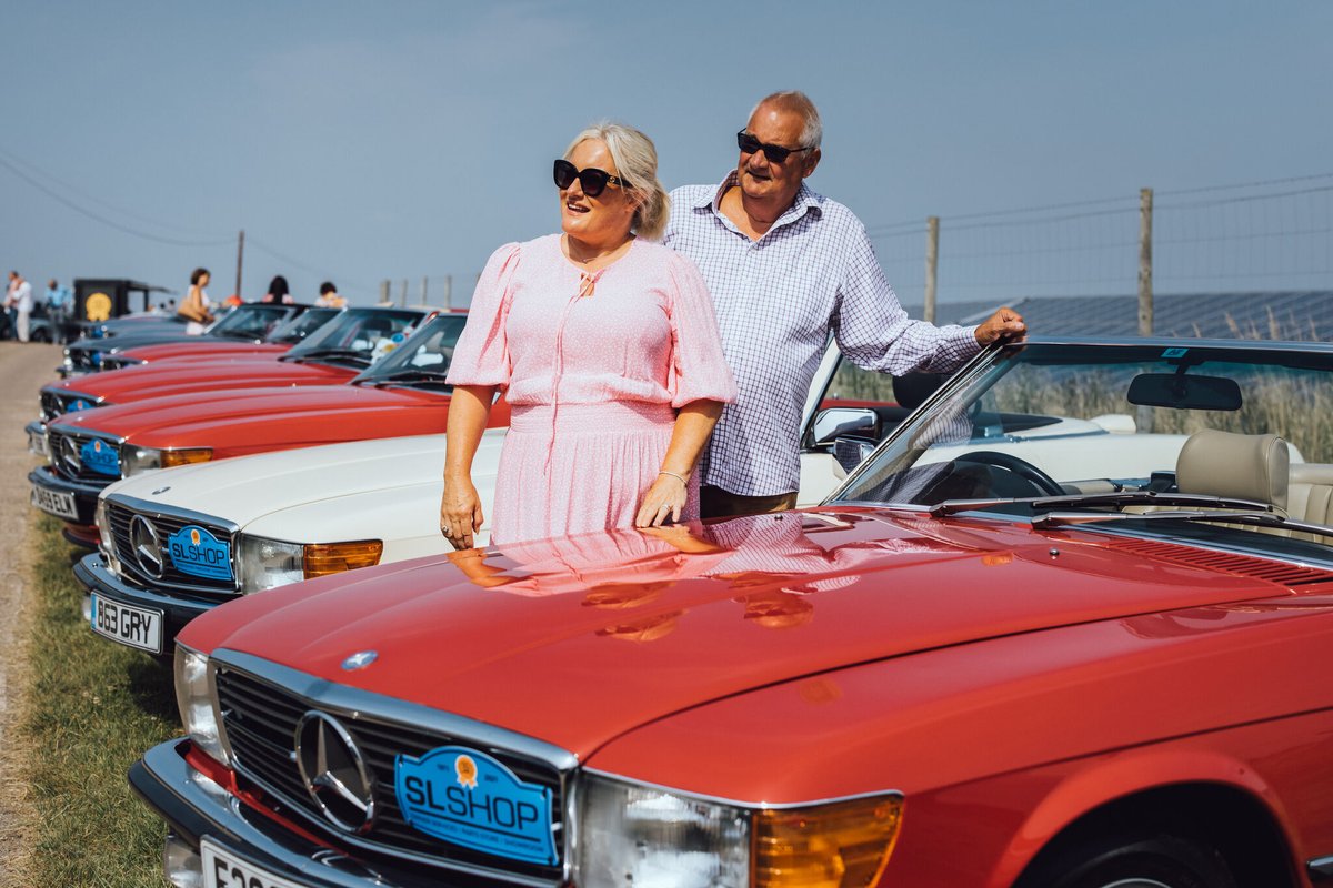 TheSLShop's tweet photo. Do you want to be part of something?
A new #MercedesBenzcommunity centred around driving, socialising and smiles per gallon? No barrier to entry. Any car, no matter the value or quality. Any age group and gender?
If the answer is yes, tell us what you want from the community? https://t.co/W4R457EMHt
