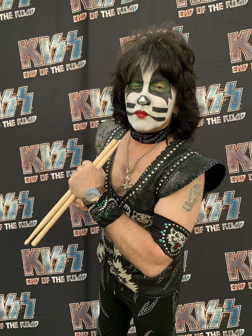 Happy birthday Eric Singer  