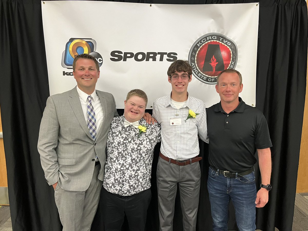 CpUhoops's tweet photo. Great week for CPU Boys Basketball! In one week we had the @KCRG_Sports athletes of the week banquet for @plibolt23 & @elilarson18 plus Eli signed to run at @RUNWARTBURG & @josephDufoe signed to run track & play football @CoeXCTF @Kohawk_Football
#ProudCoach #ALLinCPU https://t.co/p0FdxCunWI