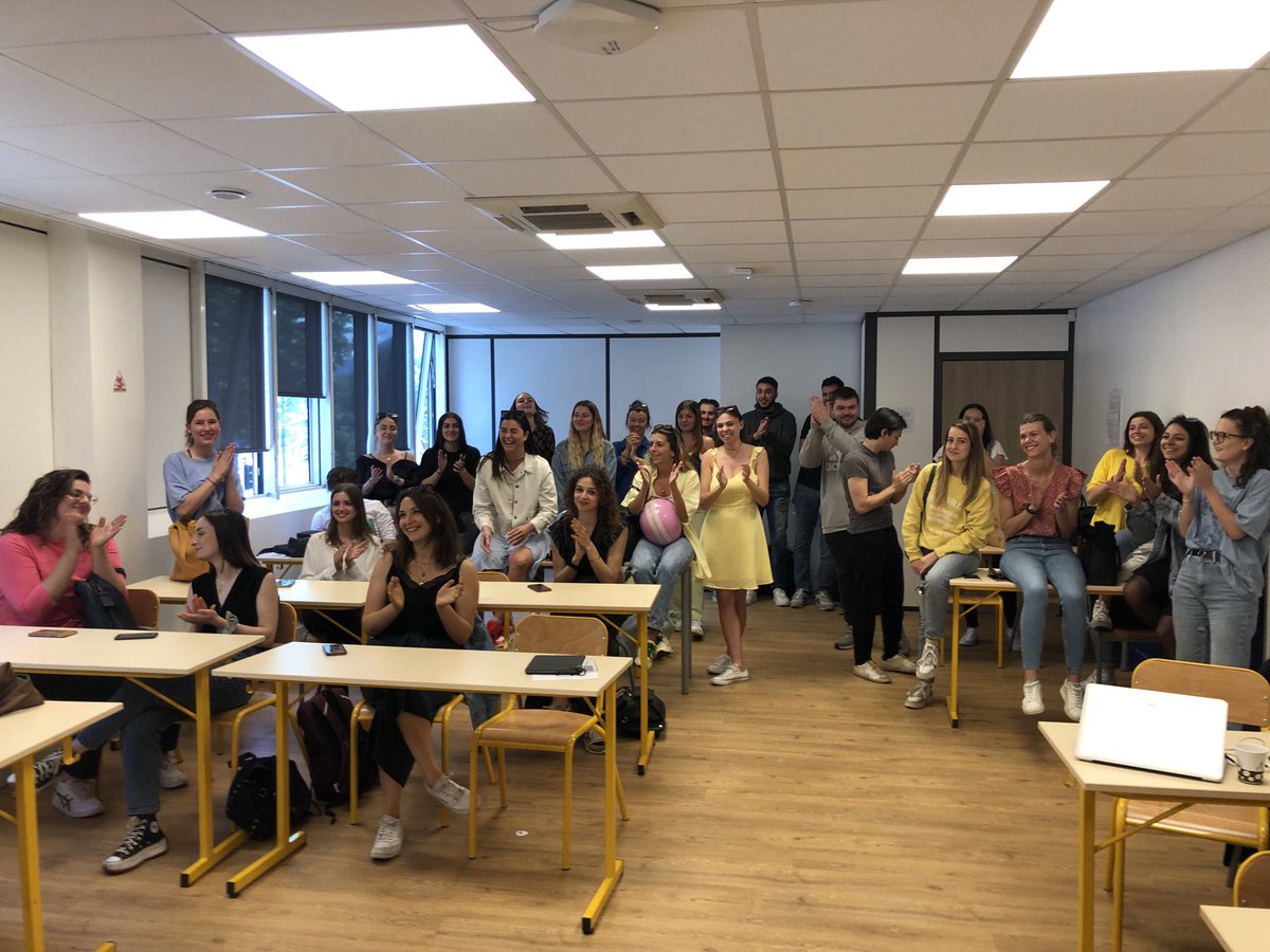 Gometmedia's tweet photo. [On aime] Un grand merci et bravo aux etudiant(e)s de ⁦@MS_Marseille⁩ promo #ECS et ⁦@SUPDEWEBMars⁩ pour leur travail de pro sur le brief de ⁦@Gometmedia⁩ : « vous irez loin ! » big-up à master DJ Francis ! #Pasapas #cyclop #enY #cyclopolis #velhorizon #espair https://t.co/amV4DxxvBy