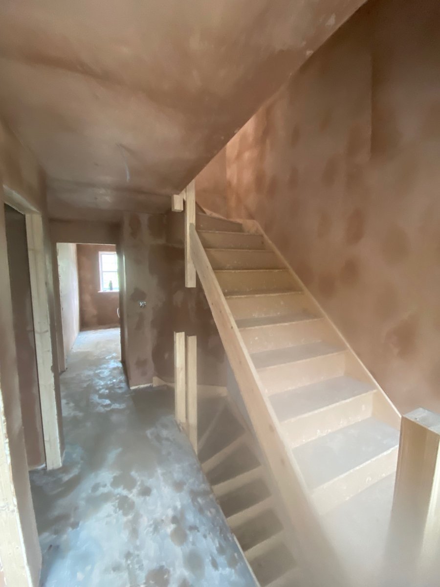 Ellisplasterin1's tweet photo. Finishing skim on the last plot over at stocksbridge .
π 01302 310432
π» https://t.co/WdScR1SrwI
#plastering #newbuild #newhome #doncaster #doncasterbusiness #ellisplastering https://t.co/PJu3RzyXje