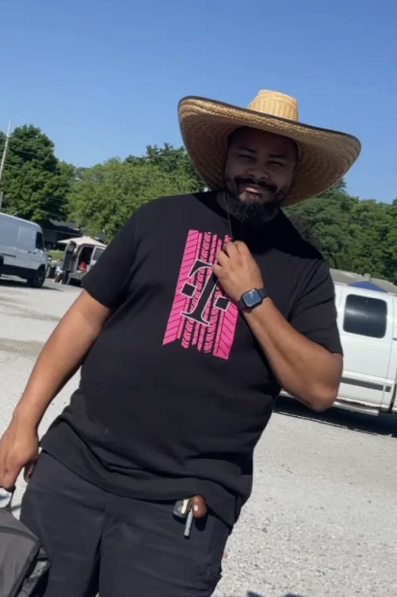 🗣MAGENTA FAMMM! Please help me Congratulate my amazing TSM in his acceptance into the L.E.A.D. Program! He’s out here doing big thanngz 🥹 #ProudTAM #YouCanDoIt