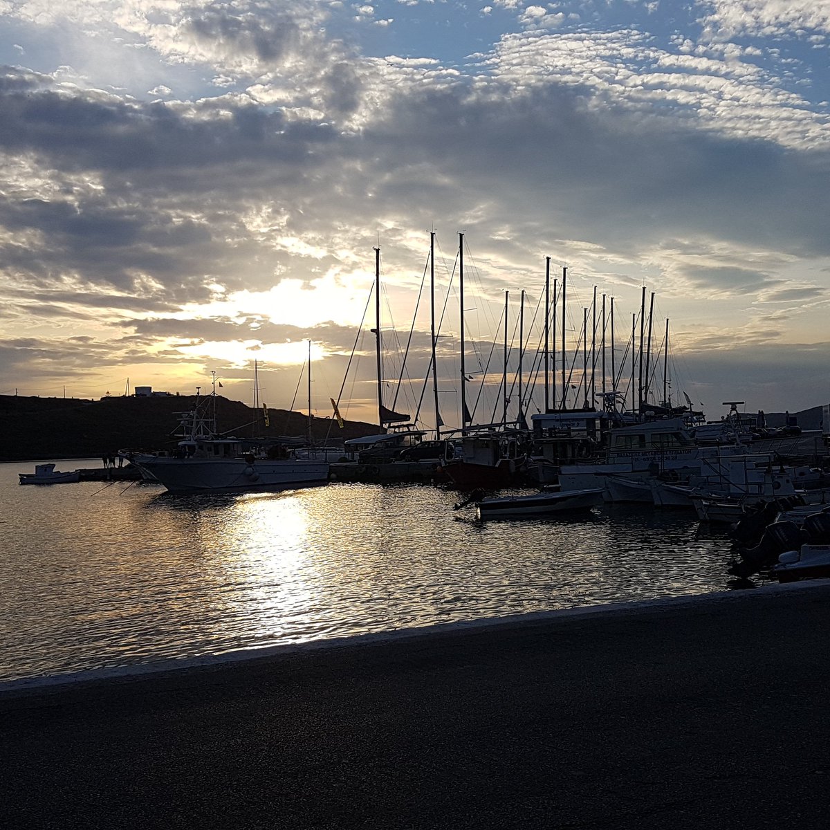 kambanellas's tweet photo. Revisit soon..
#Kithnos https://t.co/qYcT5iT570