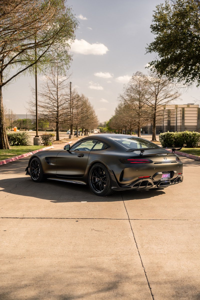 Luke_Asper's tweet photo. Mercedes GTR Pro wrapped by @brax10___ #gtr #pro #MercedesBenz #amg https://t.co/4VUMcBfOsM